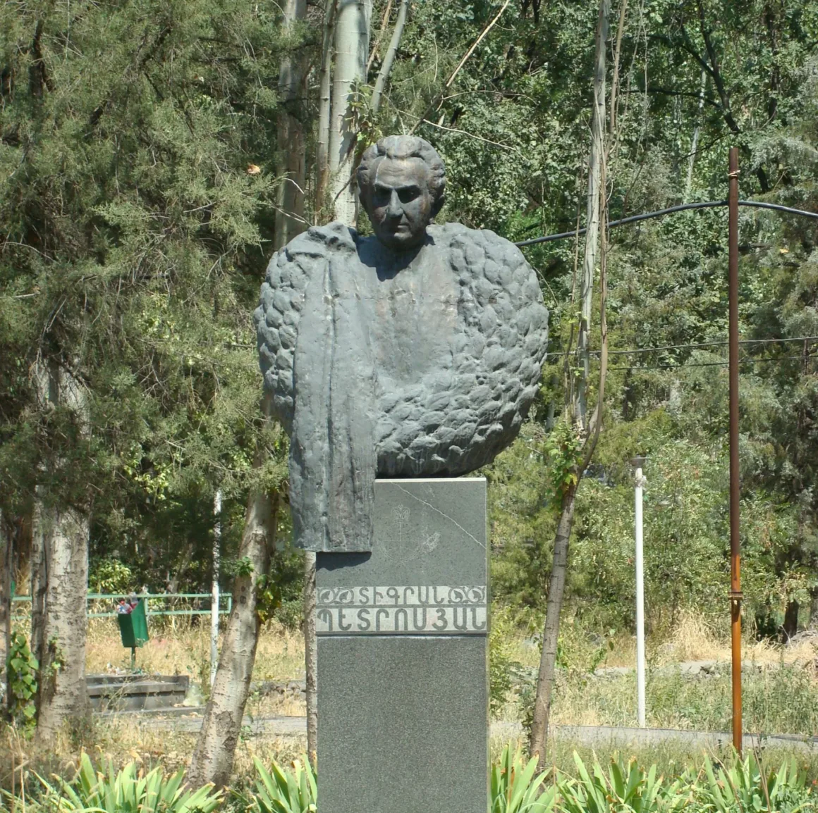 petrosian statue armenia jpg